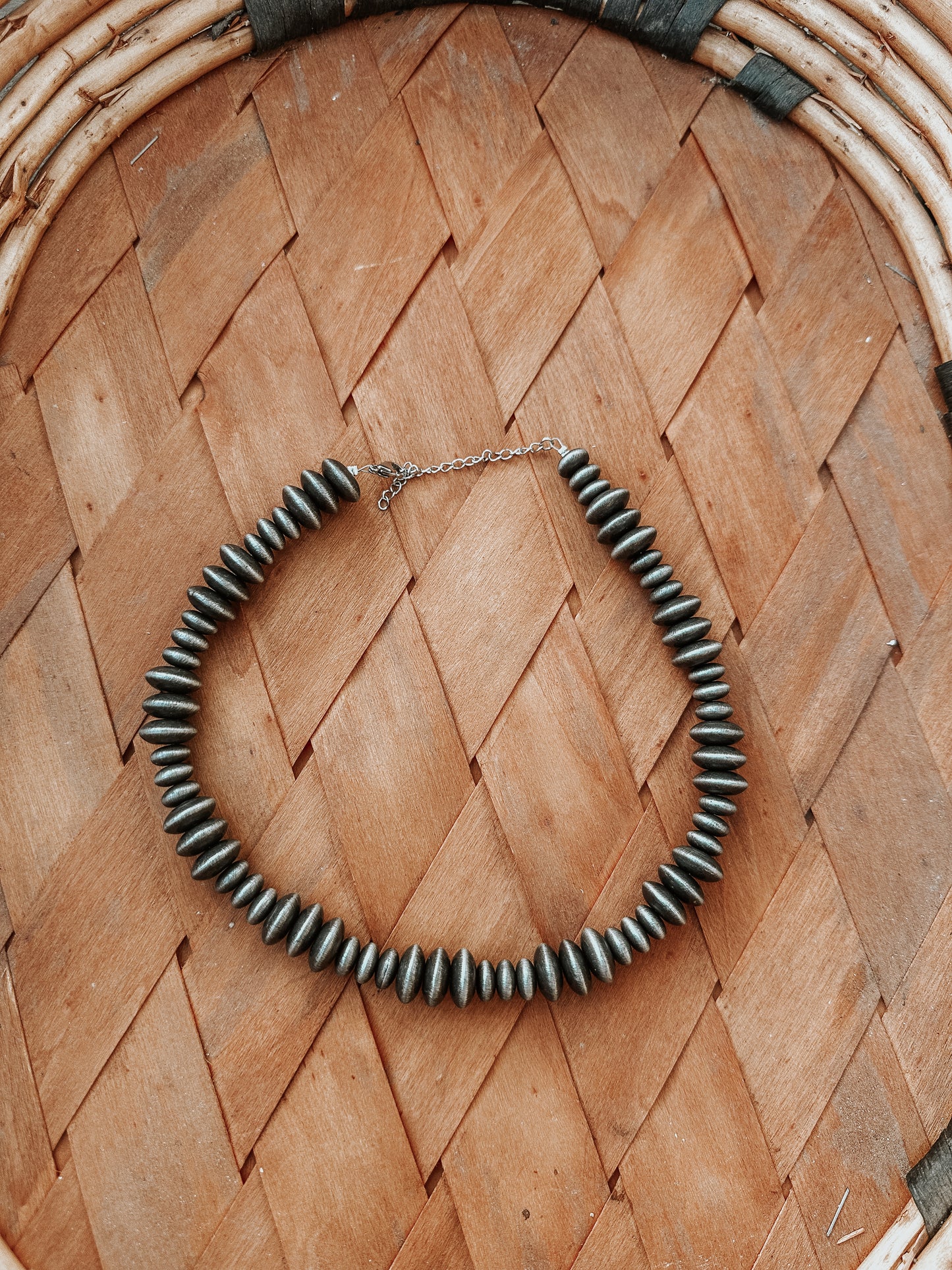 The Runner Faux Navajo Pearl Necklace