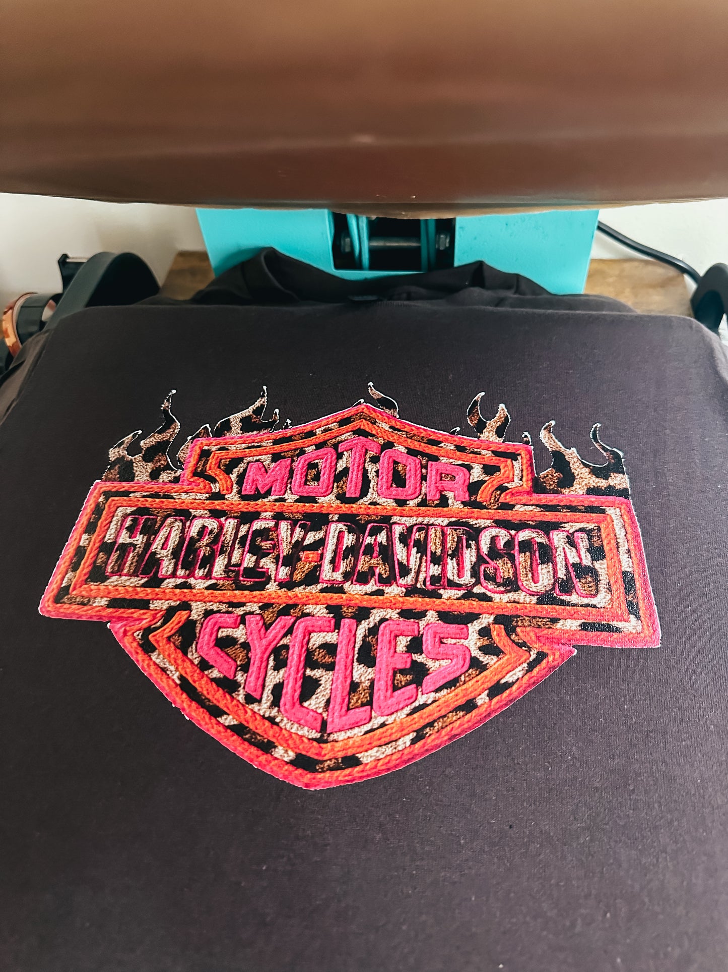 Crochet Style Davidson Graphic Tee