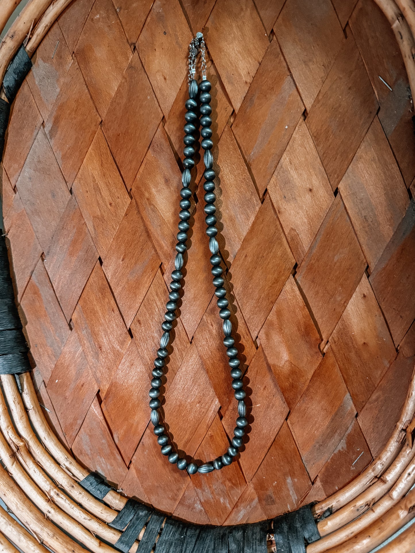 The Stephens - Faux Navajo Pearl Necklace