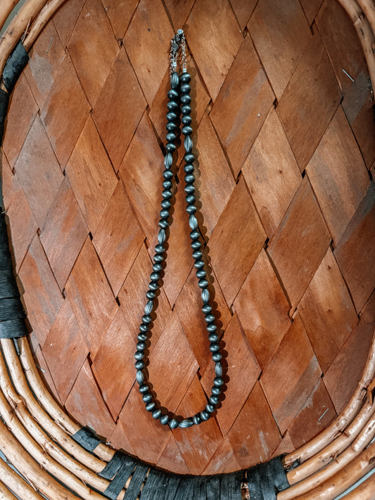 The Stephens - Faux Navajo Pearl Necklace