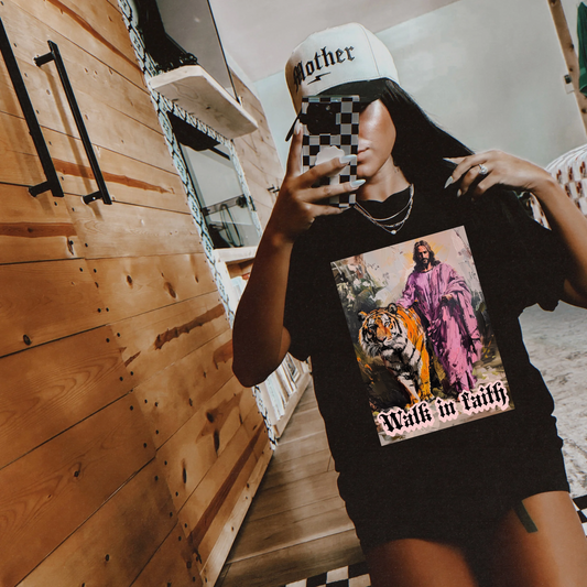 Walk In Faith Graphic Tee