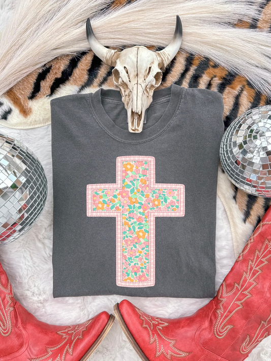 Quilt Cross CC Graphic Tee